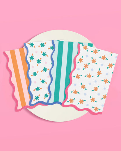 Italian Summer Trio - 32 plates, 24 napkins + 2 vases